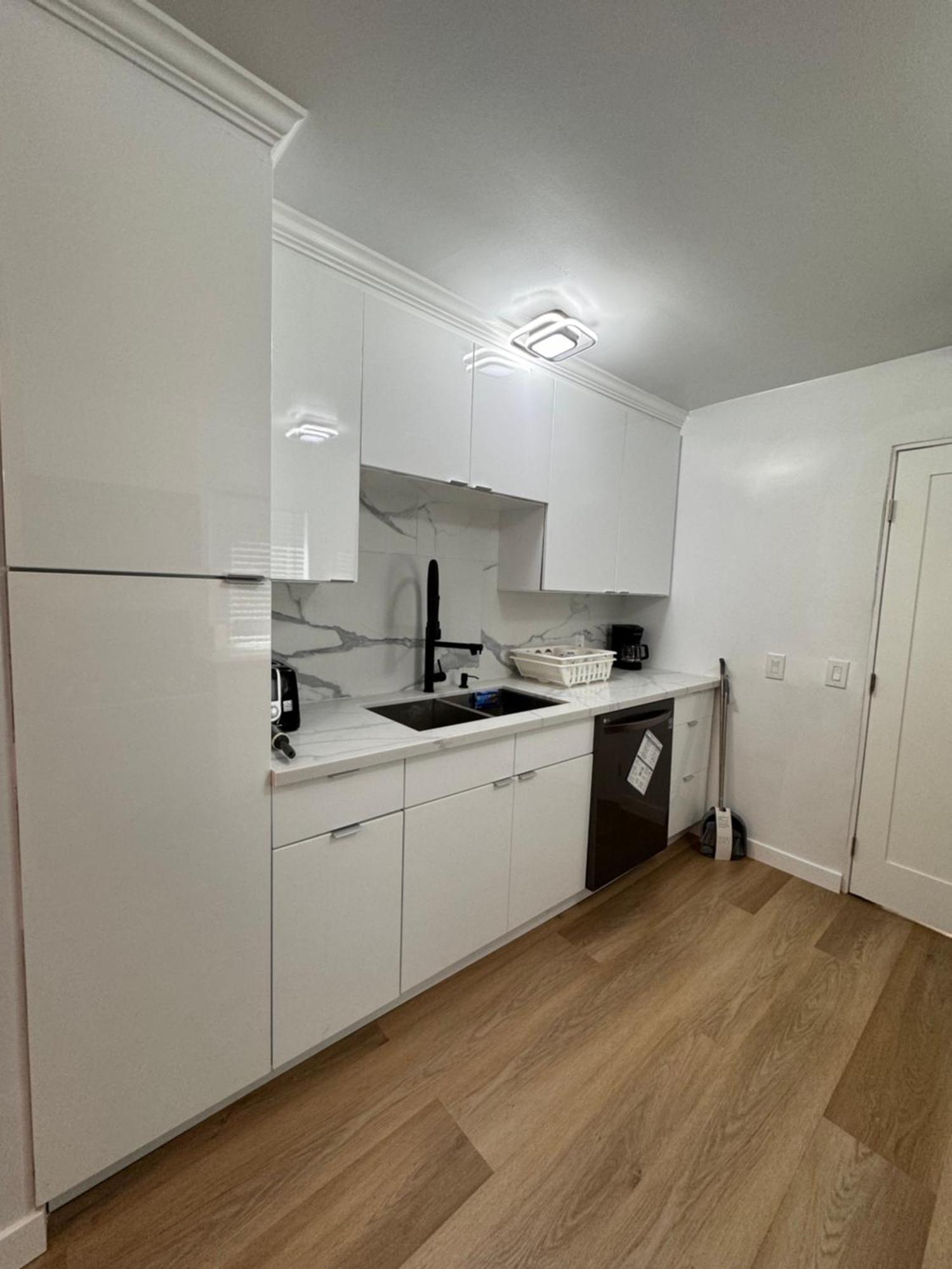 مبيت وإفطار لوس أنجلوس Modern 2Br Stylish & Cozy Unit المظهر الخارجي الصورة